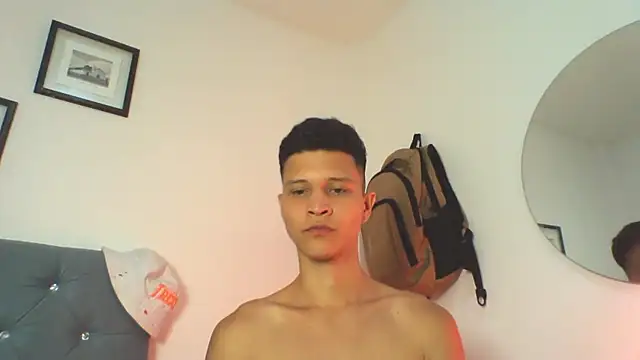 Twinkcock22 online show from September 2025 12:56:02 AM