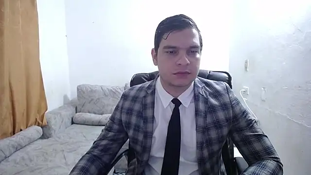 Victor Maitland online show from April 2026 09:30:02 PM