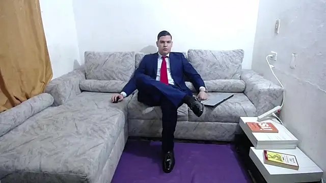 Victor Maitland online show from May 2026 08:06:02 PM