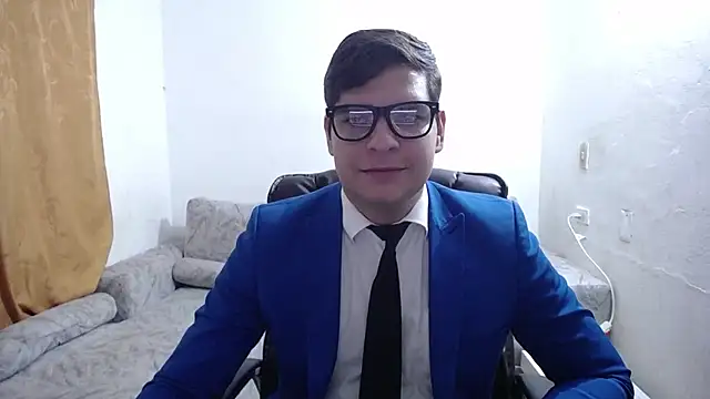 Victor Maitland online show from July 2026 09:08:02 PM