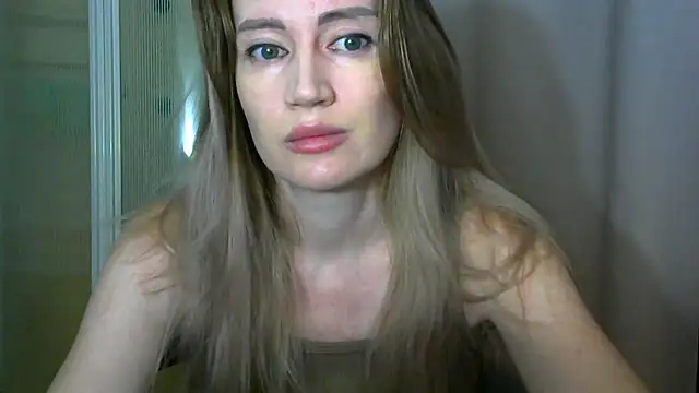 Snapshot of JessFoxxx chatting on March 2026 03:12:01 AM JessFoxxx online show from March 2026 03:12:01 AM