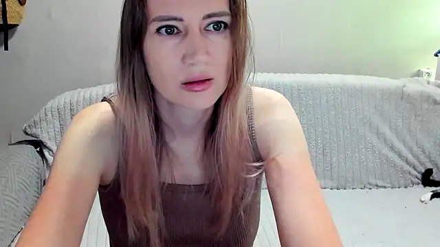 Snapshot of JessFoxxx chatting on May 2026 04:08:01 AM JessFoxxx online show from May 2026 04:08:01 AM