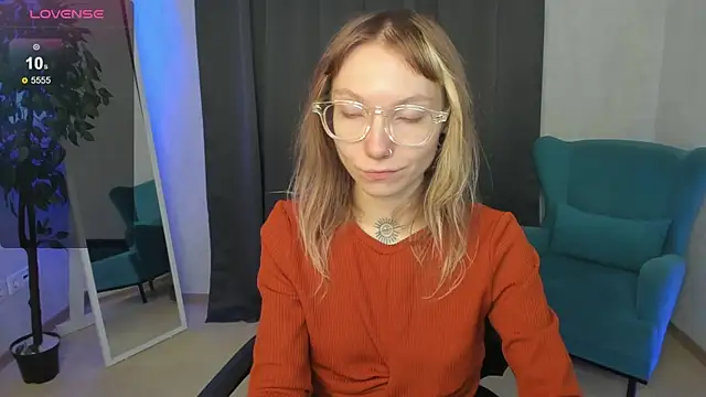 Snapshot of tattoo_art_baby chatting on October 2025 05:59:01 AM tattoo art baby online show from October 2025 05:59:01 AM