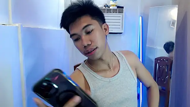 Snapshot of Ur_pinoyhotbrix chatting on September 2025 06:43:02 PM Ur pinoyhotbrix online show from September 2025 06:43:02 PM