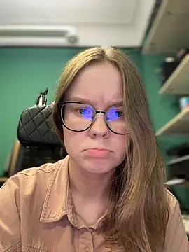  CherryBloom  online show from September 2025 01:13:01 PM