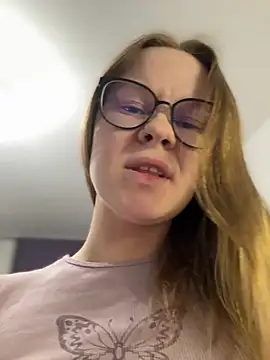  CherryBloom  online show from February 2026 06:31:01 PM