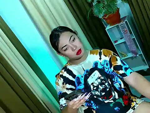 bigfattycocksonya27 online show from October 2025 04:10:01 AM