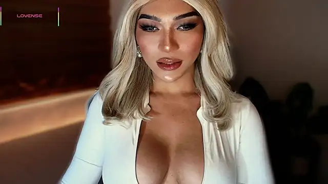 Huntress xxx online show from September 2025 11:00:01 AM