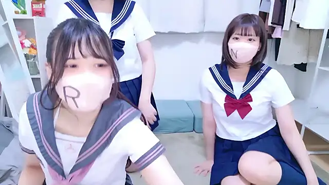 Snapshot of Anzu_xx chatting on October 2025 12:04:02 PM Anzu xx online show from October 2025 12:04:02 PM