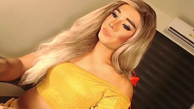 SissifyMeNow online show from October 2025 07:36:02 PM