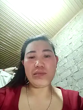 jienrrr online show from October 2025 12:50:01 PM