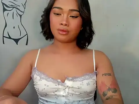 Exotic alyssa69 online show from October 2025 06:14:02 PM