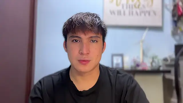 Snapshot of lovely_jay chatting on October 2025 04:52:01 PM lovely jay online show from October 2025 04:52:01 PM