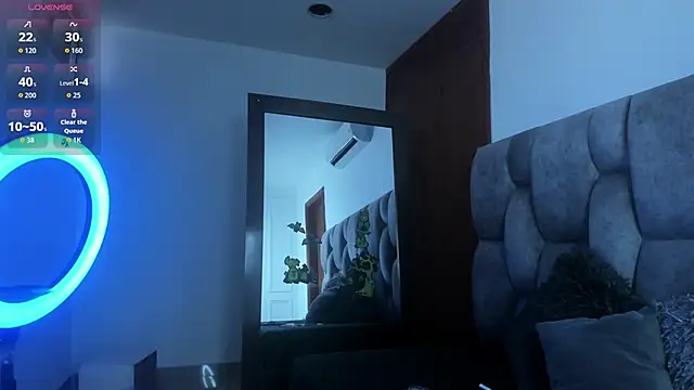 Nicky six333 online show from October 2025 03:20:02 PM