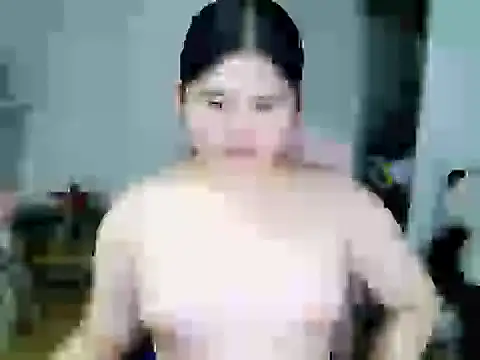 Snapshot of skinnygirl_69 chatting on October 2025 06:32:01 PM skinnygirl 69 online show from October 2025 06:32:01 PM