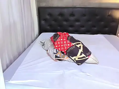 hotbabymaria online show from October 2025 01:09:02 AM