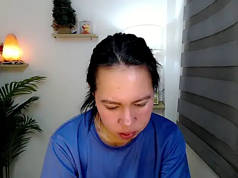 kimbratx online show from December 2025 10:30:02 PM