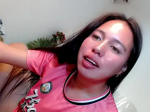 Snapshot of kimbratx chatting on June 2026 12:32:02 AM kimbratx online show from June 2026 12:32:02 AM