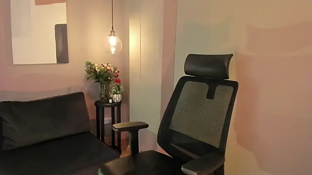 emily mars1 online show from September 2025 08:13:02 PM