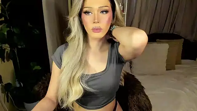 Candicebloom online show from May 2026 08:22:01 AM