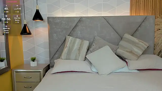 Jade Whisper online show from November 2025 01:29:01 AM