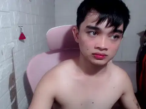 Snapshot of sexysam14 chatting on May 2026 08:32:02 AM sexysam14 online show from May 2026 08:32:02 AM