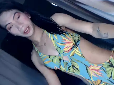 Snapshot of xyourdreamtrans chatting on November 2025 07:29:01 AM xyourdreamtrans online show from November 2025 07:29:01 AM