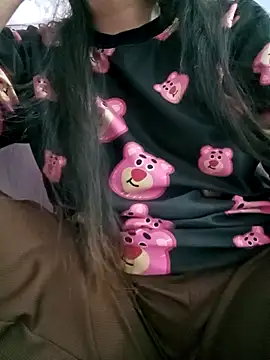 Snapshot of Yoo_j chatting on October 2025 11:11:02 AM Yoo j online show from October 2025 11:11:02 AM