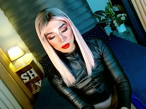 Snapshot of shane_cumsalot chatting on November 2025 06:04:02 PM shane cumsalot online show from November 2025 06:04:02 PM