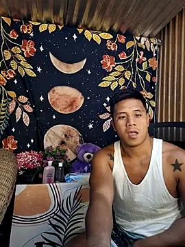 Snapshot of mr_dave chatting on December 2025 12:52:02 AM mr dave online show from December 2025 12:52:02 AM