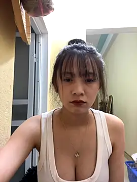 Snapshot of Aghenh chatting on November 2025 04:07:02 PM Aghenh online show from November 2025 04:07:02 PM