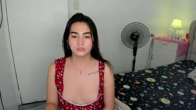 Snapshot of Alovelydoll_nica chatting on October 2025 07:54:01 AM Alovelydoll nica online show from October 2025 07:54:01 AM