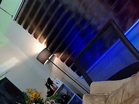 Bella subhunterx online show from January 2026 07:22:01 AM