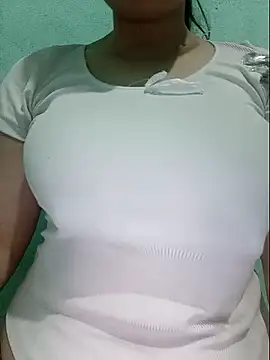 Shiny Babe online show from June 2026 05:22:01 AM