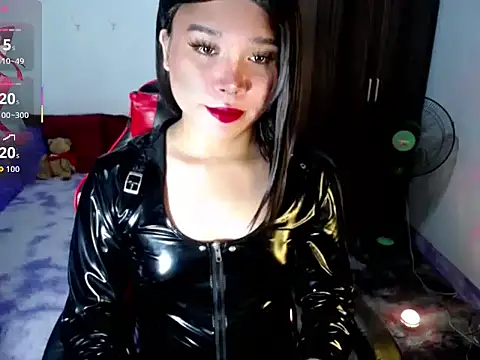 Urassiansweetcummer online show from July 2026 12:29:01 PM