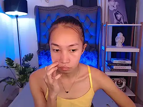 Sweet kittyxx online show from February 2026 03:25:01 AM