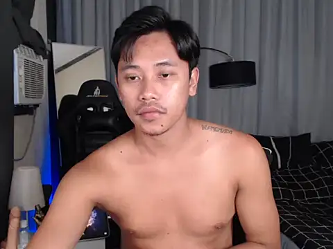 alexsuckable01 online show from May 2026 04:07:02 AM