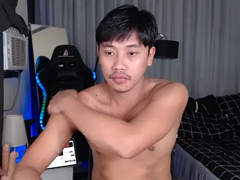 alexsuckable01 online show from May 2026 12:27:01 AM