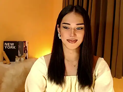 Snapshot of magnificent_kitana chatting on October 2025 12:00:02 PM magnificent kitana online show from October 2025 12:00:02 PM