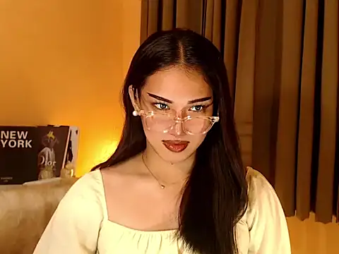 Snapshot of magnificent_kitana chatting on October 2025 03:46:02 PM magnificent kitana online show from October 2025 03:46:02 PM