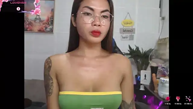 lucyheart777 online show from May 2026 02:53:02 AM