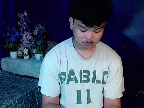 Reynelcock online show from February 2026 03:35:01 AM