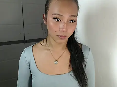 sweetiie caren online show from March 2026 12:53:01 PM