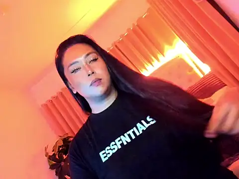 Snapshot of mistress_loy chatting on June 2026 03:14:02 PM mistress loy online show from June 2026 03:14:02 PM