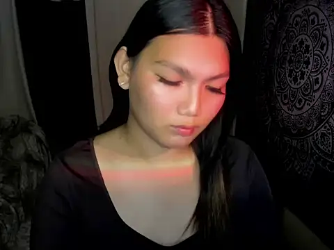 Snapshot of Lou_heart chatting on January 2026 11:02:02 AM Lou heart online show from January 2026 11:02:02 AM