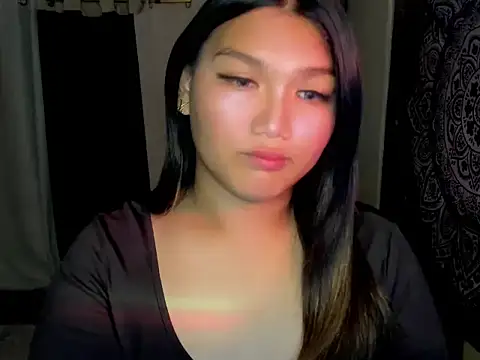 Snapshot of Lou_heart chatting on February 2026 09:17:01 AM Lou heart online show from February 2026 09:17:01 AM