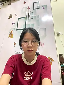 meomeo2k6 online show from November 2025 02:33:01 PM