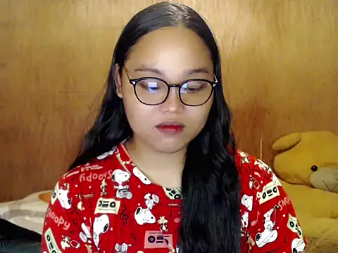  Lylia online show from October 2025 09:27:01 PM