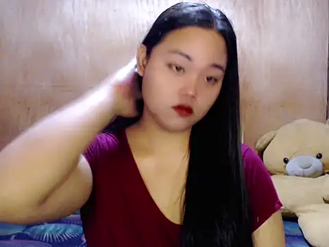  Lylia online show from May 2026 11:44:02 PM