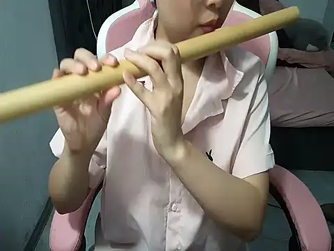 Ori-Yannie online show from November 2025 05:28:02 AM